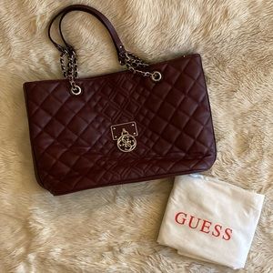 EUC Guess large purse